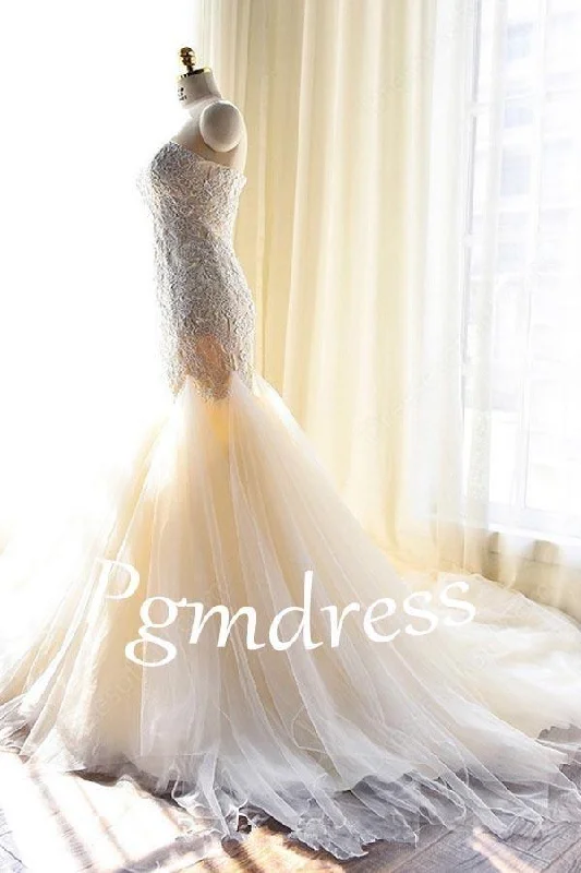 Tulle Mermaid Gorgeous Lace-Appliques Sweetheart Wedding Dress WD127